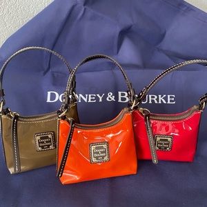 Listing in for ONE Bitsy bag- Red